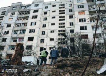 Триває ліквідація наслідків ворожої нічної атаки на місто Суми