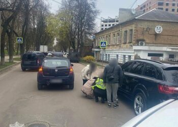 Унаслідок ДТП у Сумах травмовано чоловіка