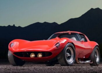 У США продали один із найрідкісніших спорткарів в історії (ВІДЕО)