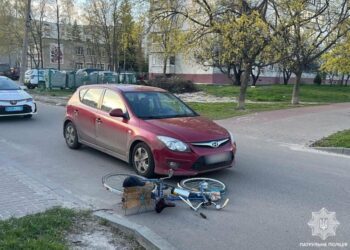 У Сумах 67-річний водій збив велосипедиста, який рухався велосипедною доріжкою на пр. Свободи