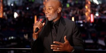 Льюїс пояснив, чому Джошуа не повинен відповідати Ф’юрі