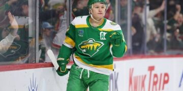 НХЛ: шість шайб від Тампи і перемога Міннесоти