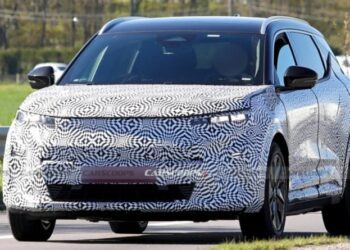 Renault готує оновлення Scenic E-Tech (ФОТО)