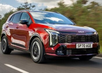 Названо найкращі бензинові автомобілі 2026 року