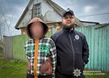 Спочатку «вбивство», потім «мінування»: поліція затримала чоловіка за серію фейкових дзвінків на «102»