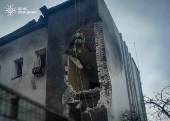 Завершено авірійно-відновлювальні роботи на місці ранкової атаки по м. Конотоп