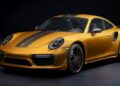 Porsche вигадала авто, яке змінює колір і показує заряд батареї