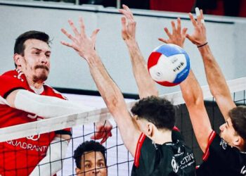 Бенфіка з українцем здобула розгромну перемогу на виїзді та вийшла у фінал