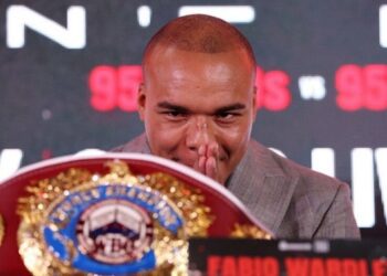 Вордлі заявив, що бій Усик – Дюбуа для нього не має значення