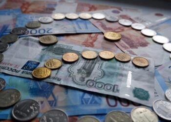 Російська промисловість прискорює падіння