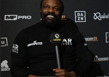 Дерек Чісора: “Усик перемагає всіх за рахунок руху”