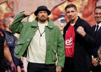 Усик оцінив нового суперника як небезпечного кікбоксера на рингах боксу