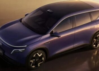 Новий кросовер Nissan дешевше і більше за Duster показали в деталях (ФОТО)