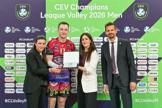 ФОТО. Українця визнали найкращим гравцем матчу плей-оф Ліги чемпіонів