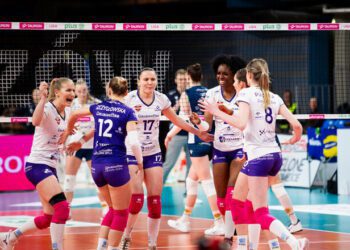 Команда капітана збірної України не без проблем вийшла у фінал в Польщі