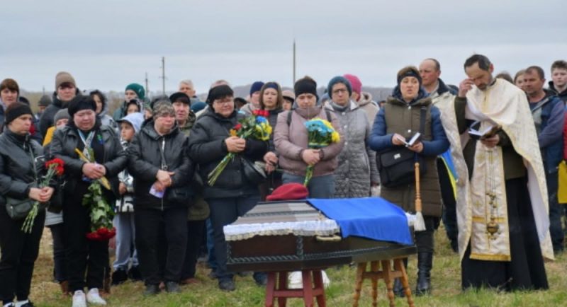 Кролевеччина попрощалася з Героєм &mdash; Олександром Пархоменком
