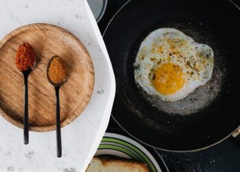Лише один інгредієнт – і ви отримаєте найсмачнішу яєчню у світі: що додати
