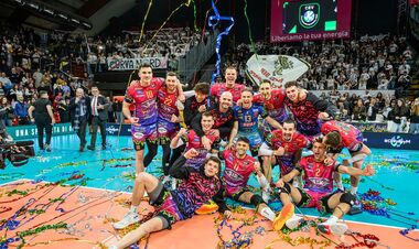 Мілан розбив бельгійців та здобув другий єврокубок в історії