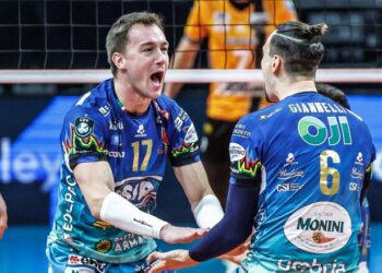 ПЛОТНИЦЬКИЙ: «Не так боремось із суперником, як із календарем»