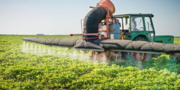 Повідомлення про обробіток посівів пестицидами