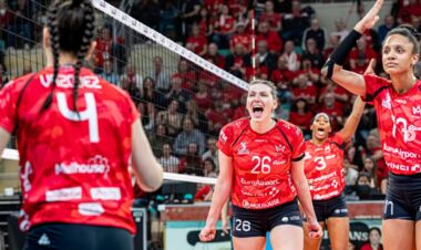 Шалений камбек. Українка допомогла парижанкам перемогти у півфіналі ЧФ