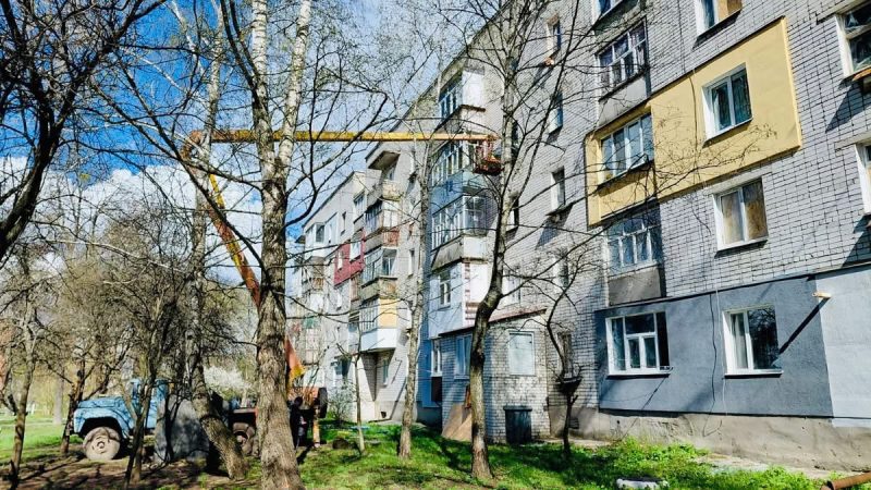 У Кролевці ліквідували наслідки удару безпілотника