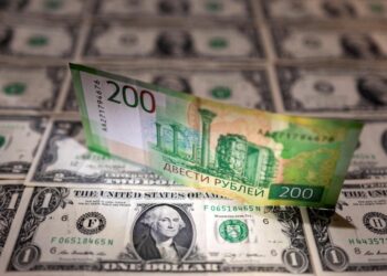 У Росії передумали економити і можуть посилити фінансування війни, – Bloomberg