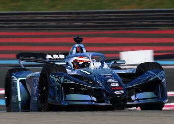 ВІДЕО. Краще за Ф1? Формула Е представила нове покоління болідів