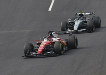 ВІДЕО. Мерседес проти Феррарі. Формула-1 назвала найкращий обгон місяця