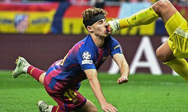 ВІДЕО. Рафінья жорстко відповів фанатам Атлетіко. Все показав жестами