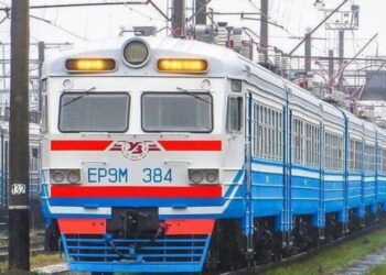 З 17 квітня між Конотопом і Києвом курсуватиме новий регіональний поїзд