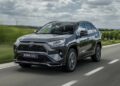 В Україні збільшився парк гібридних авто: топ-3 моделі квітня