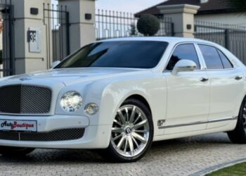 В Україні продають капсулу часу Bentley Mulsanne із пробігом 6 тисяч км: яка ціна (ФОТО)