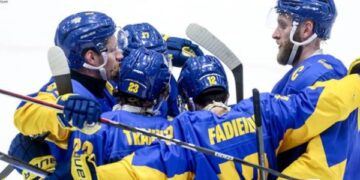Збірна України з хокею виграла матч чемпіонату світу у Литви
