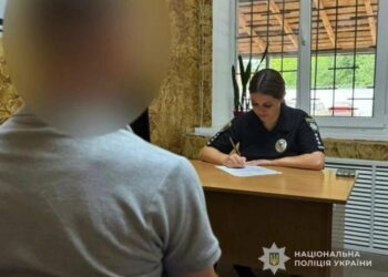 Торгував забороненими речоинами прямо вдома: у Сумах судитимуть 38-річного дилера