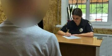 Торгував забороненими речоинами прямо вдома: у Сумах судитимуть 38-річного дилера
