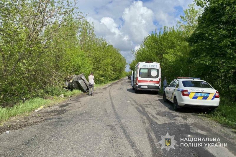 ДТП на Охтирщині: через невдалий обгін травмовано трьох людей, серед них — 3-річна дитина