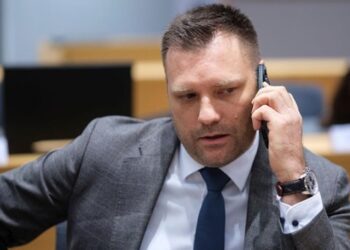 Словаччина на тлі перебоїв газу з РФ планує купувати його в Азербайджану