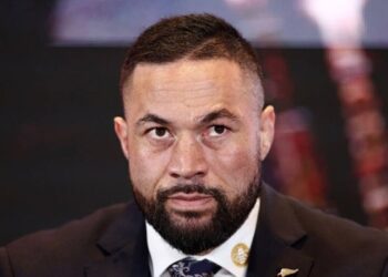 Паркер зробив ставку на переможця бою Вордлі – Дюбуа