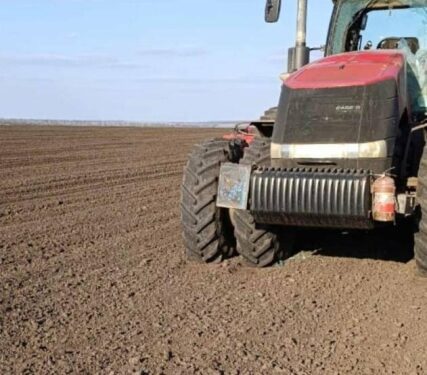 У Сумському районі загинув працівник сільськогосподарського підприємства – розпочато слідство