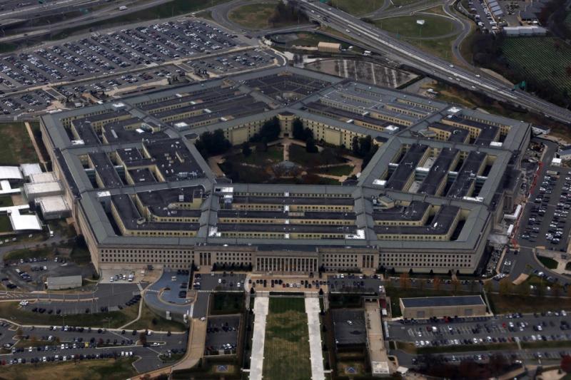 Інопланетяни існують чи чергове шоу Трампа: що означають розсекречені файли Пентагону про НЛО. Пояснюємо