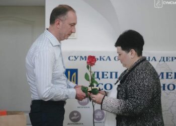 Конотопці присвоїли почесне звання «Мати-героїня»