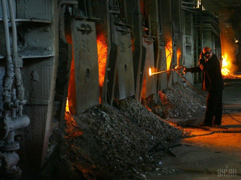 Kyiv Independent б’є на сполох: нові квоти ЄС на сталь стануть ще одним ударом по українській металургії після запуску CBAM