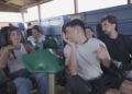 ВІДЕО. Дівчина знищила футболіста Барселони одним поглядом