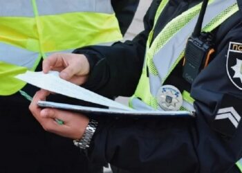 Чому українські водії не бояться штрафів за порушення ПДР – відповідь ексрадника глави МВС