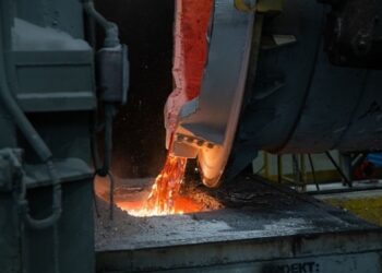 Російська металургія увійшла в найглибшу кризу з 2000-х