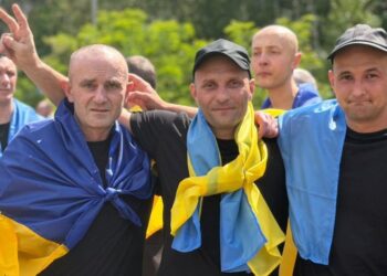75-й обмін полоненими: додому повернулися 186 українців