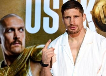 Ріко Верховен спростував міф про силу удару Усика