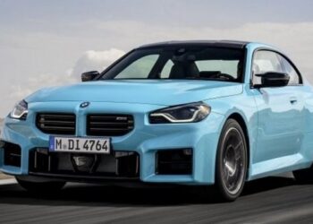 BMW представила нову повноприводну версію купе M2 (ВІДЕО)