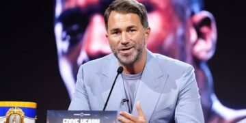 Промоутер припустив несподіваний сценарій реваншу Усика й Верховена